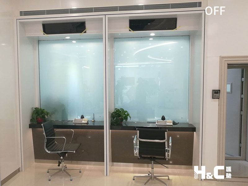 匯馳調(diào)光膜銀行柜臺應用